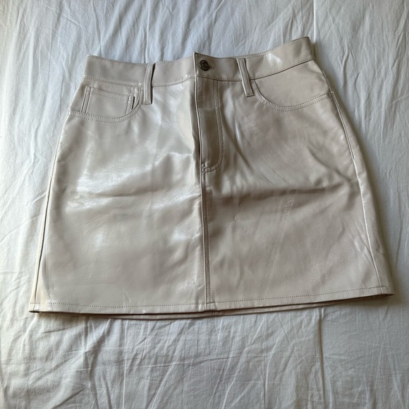 Madewell Faux Leather Mini Skirt - Picture 6 of 12